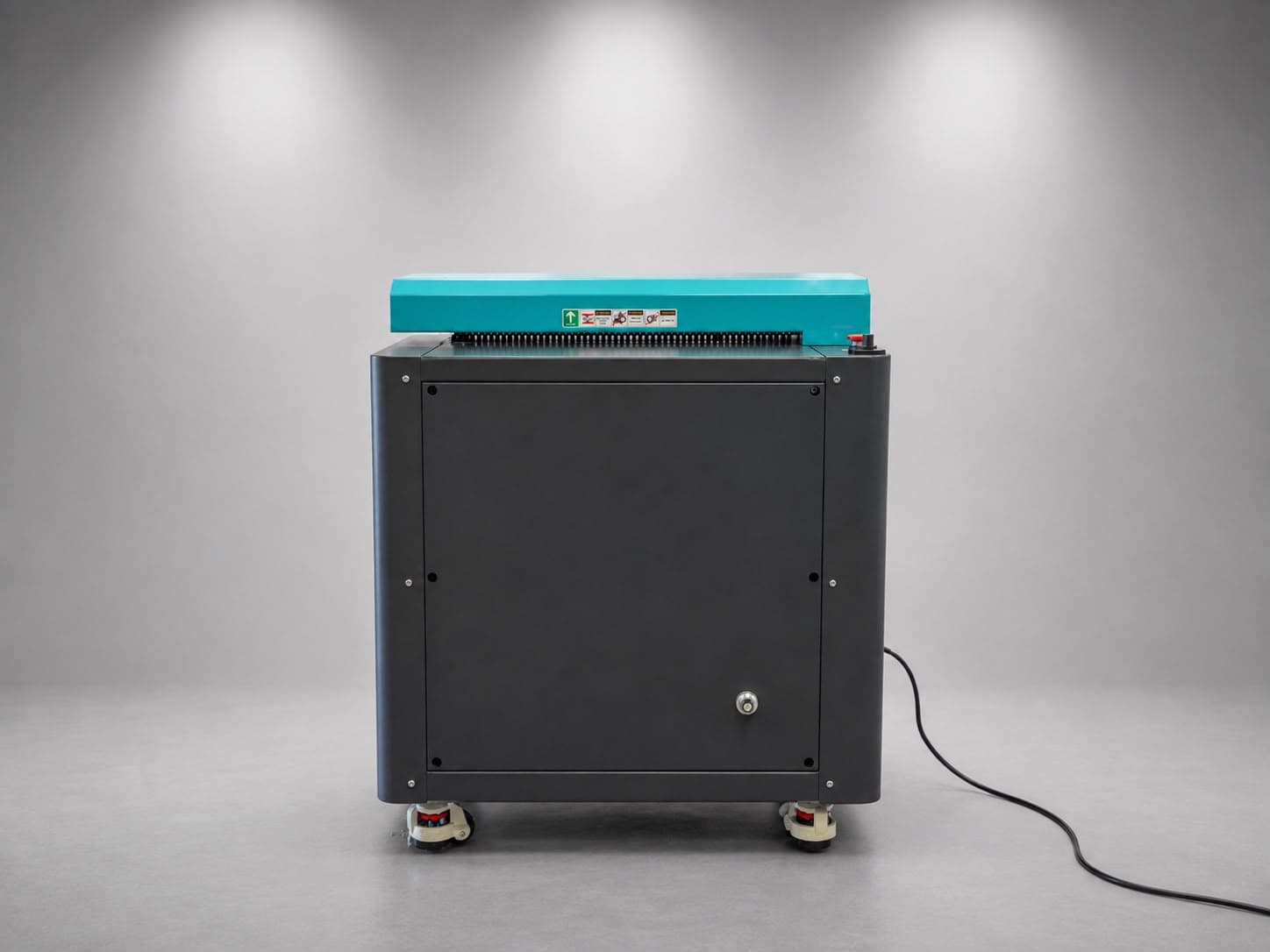 Máquina de Cortar Cartón Modelo P50 — vista frontal